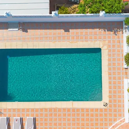 Villa Dalia - Plusholidays *