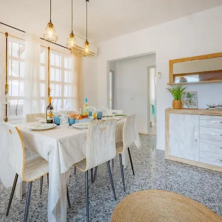 Dalia - Plusholidays Calp